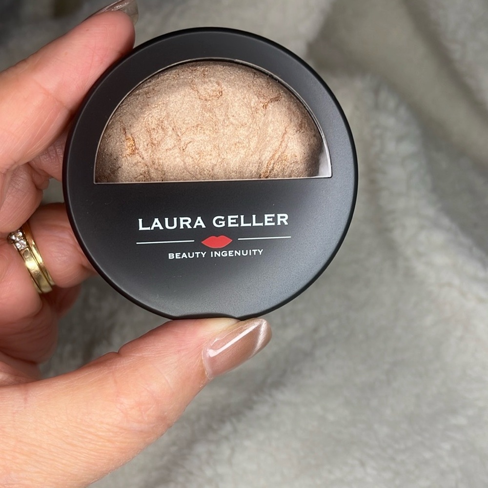 Brand New, Laura Geller